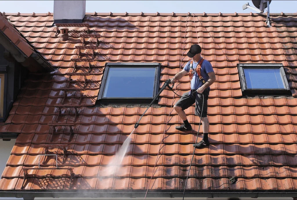 Roof pressure cleaning Australia